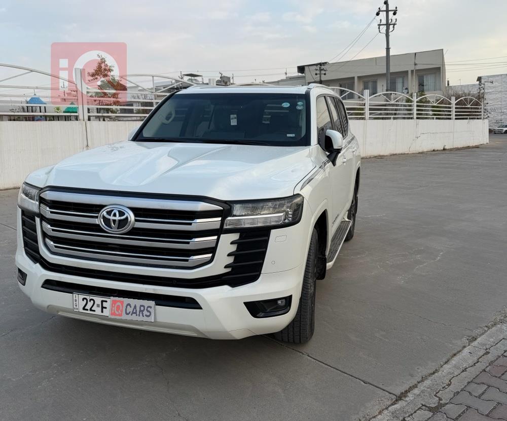 تويوتا لاندكروزر